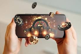 culb388 App မိုဘိုင်းဖုန်းပေါ်တွင် ကစားနေသောမြင်ကွင်း